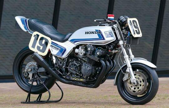 Saat Musim Corona Ini Honda Masih Sempat Pamerkan Motor Konsep Retro Tahun 80an