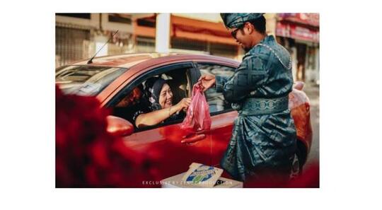 Pernikahan Unik Dengan Konsep Drive Thru, Solusi Resepsi Di Tengah Corona