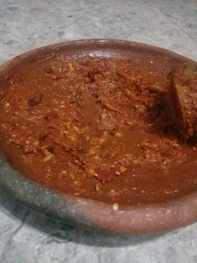 Doyan Yang Pedas-pedas? Kuy Kita Coba Menu Makan Siangnya Gan ...