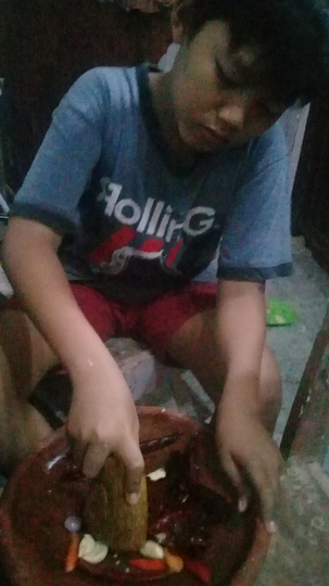 Doyan Yang Pedas-pedas? Kuy Kita Coba Menu Makan Siangnya Gan ...