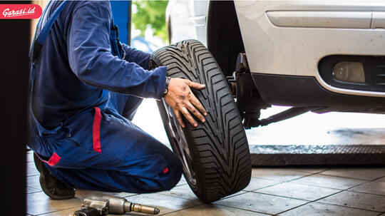 Waspada! Timbulnya Penyakit Pada Ban Mobil Jika Didiamkan Terlalu Lama, Flat Spot!
