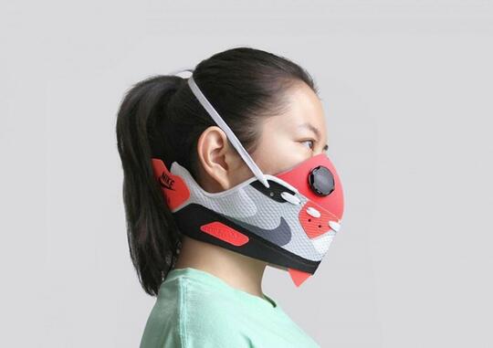 Lagi Cari Masker? Zhijun Wang Ciptakan Masker Sneakers Seharga Rp83 Juta Loh! Minat?