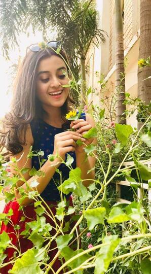 Dua Contoh Bentuk Kecantikan Fisik Wanita Versi Ane Ala India