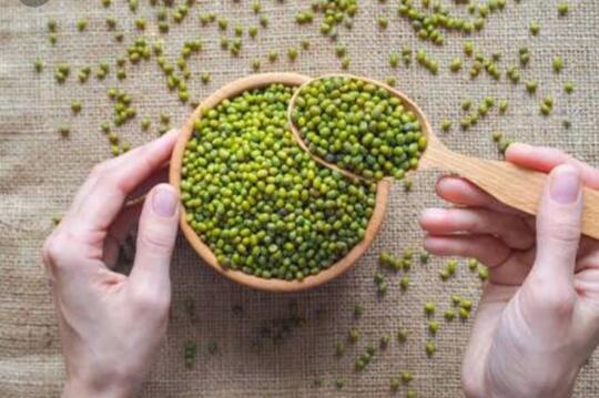 Tips dan trik cara merebus kacang hijau cepat lunak