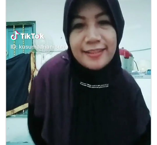Kegiatan Unik dan Seru Emak-emak Selama di Rumah, Dilarang Ngakak Nanti Durhaka!