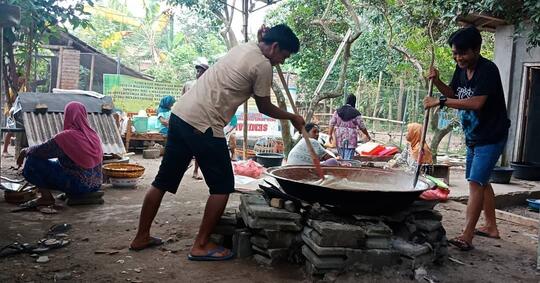 Tradisi Suku Jawa Yang Super Ribet, Namun Harus Dilestarikan Hingga Saat Ini