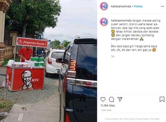 Jualan Di Pinggir Jalan, Lapak Ayam Crispy KFC Ini Justru Viral Di Medsos