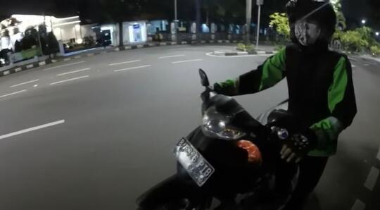 Baim wong Kena Prank Kang Ojol