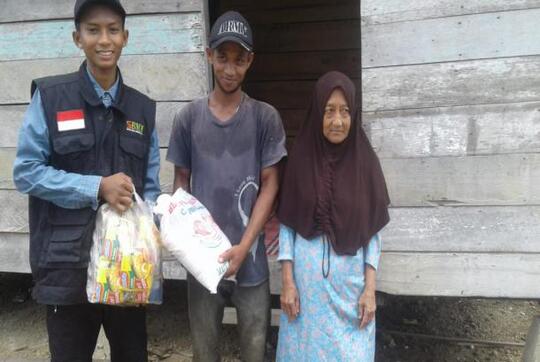 Paket Sembako BMH Kuatkan Mualaf Pulau Rupat, Riau