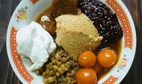 Makanan Khas Daerah Apa yang Menjadi Takjil Untuk Berbuka Puasa?