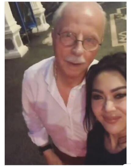 Papa Angkat Kupas Borok Syahrini:Keranjingan Aki2,Menginap dengan Laki-laki Tua Lain