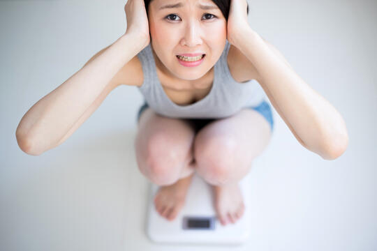 Wajarkah Berat Badan Sista Naik Saat PMS Datang?