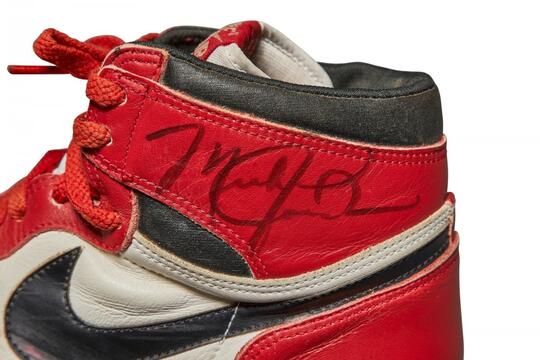 Sepatu Air Jordan 1 Milik Michael Jordan Dilelang! Agan Sista Tertarik?