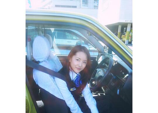 IKuta Kana Sopir Taksi Cantik Dari Jepang Buat Celana Penumpang Pria Jadi Ketat