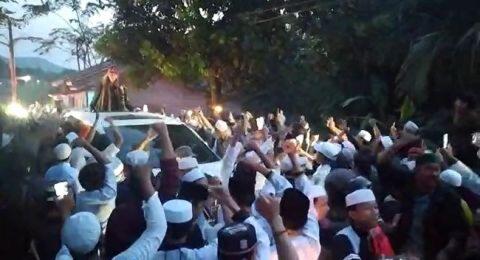 Baru Bebas, Bahar bin Smith Kembali Dijemput Masuk Tahanan
