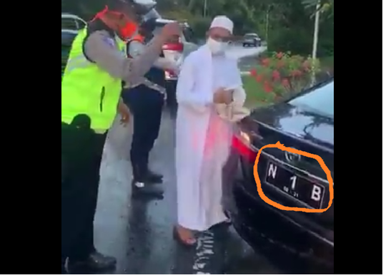 5 Fakta Habib Umar Assegaf Yang Mengamuk Kepada Petugas PSBB Surabaya