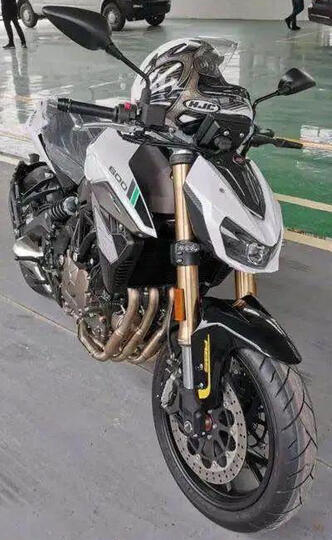 Inilah Motor Benelli Yang Tampangnya Mirip Dajal
