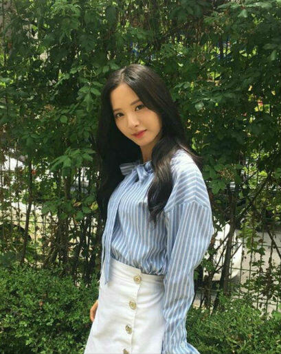 9 Inspirasi Gaya OOTD Ala Bona WJSN Yang Cocok Untuk Tampil Santai
