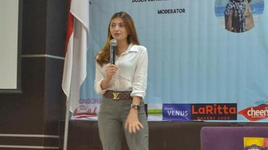 Jauh di Atas Sarah Keihl! Gadis Indonesia Ini Lelang Keperawanannya dan Laku 19 M