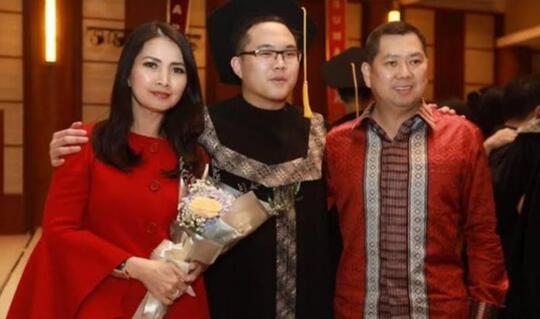 Anak Hary Tanoe Selamatkan Lelang Motor Jokowi dari Pemenang Tipu-tipu