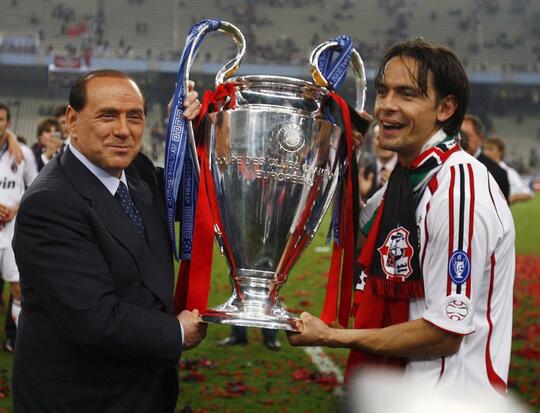 On this day 2007, Revans Milan Atas Liverpool!