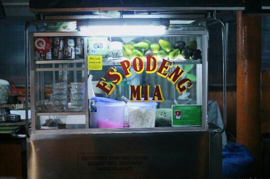 Bakso dan Es Podeng Asmara Di Blok S