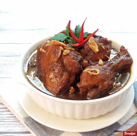 Lima Hidangan Istimewa Pendamping Ketupat, Kamu Pilih Mana?