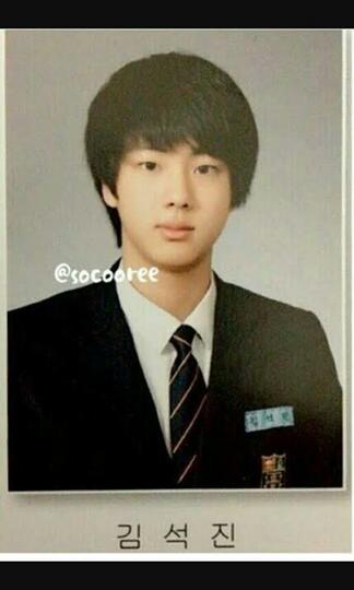 Kim Seokjin Dari Ketampanannya Sampai Kekonyolannya