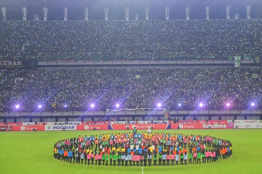 Setuju Liga Indonesia Dilanjutkan atau Dihentikan?