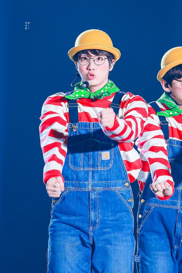 Kim Seokjin Dari Ketampanannya Sampai Kekonyolannya