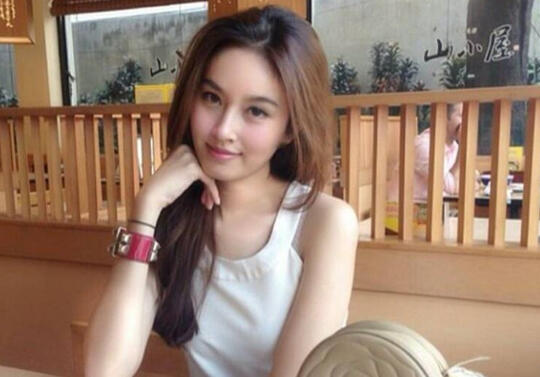 Bak DEWI!, Kecantikan Trechada Justru Semakin Menggoda Dan Awet ! Minat Gan?