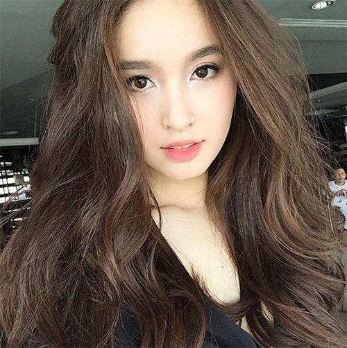 Bak DEWI!, Kecantikan Trechada Justru Semakin Menggoda Dan Awet ! Minat Gan?