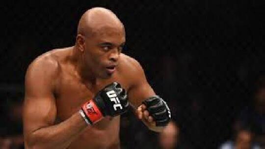 Conor McGregor menerima pertarungan super dengan legenda UFC Anderson Silva