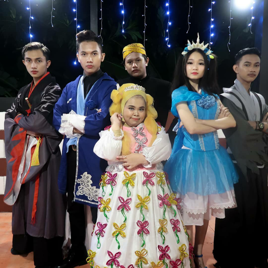 Heboh Video Klip Lagu "Keke Bukan Boneka" Trending 1 Youtube Indonesia! Wow Amazing