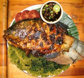 Viral, Getok Harga Ikan Gurame 1,3 Juta. Ini Kata Pemilik Warung!