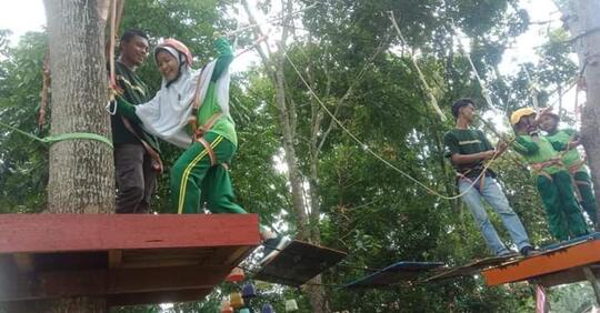 Bingung Liburan Ke Mana? Liburan Wisata Kampung Outbound Ajah!