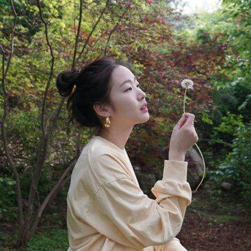 Yuk Intip Penampilan Kim Go Eun, Pasangan Lee Min Ho di ‘The King Eternal Monarch’!