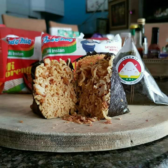 Kesebelasan Kreasi Mie Instan, Unik Tapi Enak!