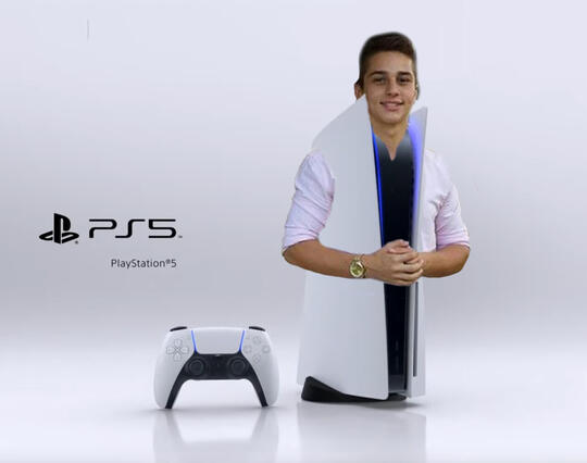 Kritik Desain PLAYSTATION 5, Inilah Kumpulan Meme PS5 Terbaru!