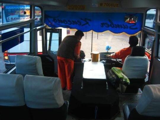 Mengenang Kiprah Dongfeng, Bus Buatan China Yang Dipakai Sumber Kencono Pada Masanya