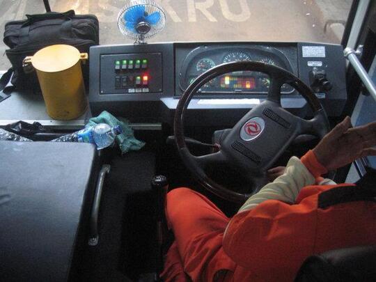 Mengenang Kiprah Dongfeng, Bus Buatan China Yang Dipakai Sumber Kencono Pada Masanya