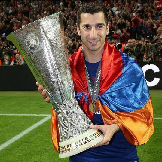 8.Pemain Yang Karirnya Meredup Bersama Manchester United