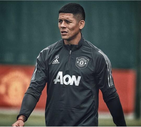 8.Pemain Yang Karirnya Meredup Bersama Manchester United