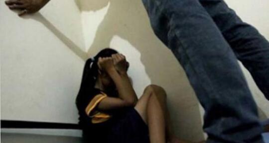 Miris ! Bocah 9 Tahun Dicabuli Oleh Tetangganya Yang Baru Pulang Usai Pesta Miras !
