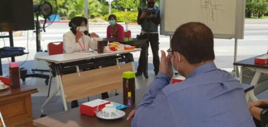 Risma Menangis dan Sujud di Depan Pengurus IDI: Saya Memang Goblok