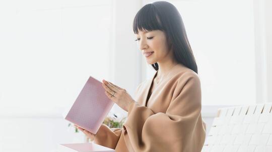 Apakah Gaya Minimalis Marie Kondo Cocok Diterapkan di Indonesia?