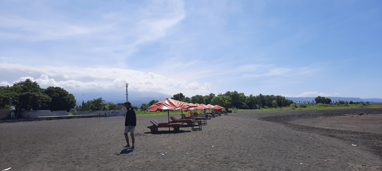 Pantai Ter Uwwu