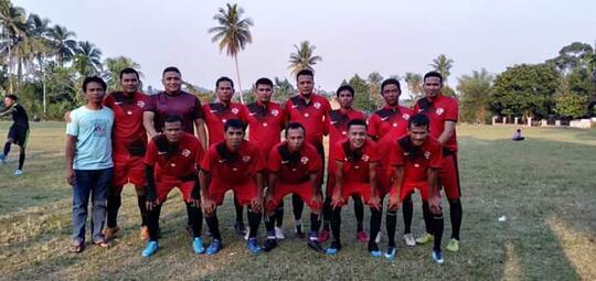 Yang Paling Sadis Itu Komentator Yang Tidak Sesuai Ekspektasi Ketika Nobar Liga Bola!