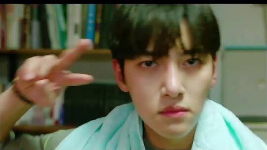 Potret Menggemaskan Ji Chang Wook dalam Drama Terbaru, Backstreet Rookie