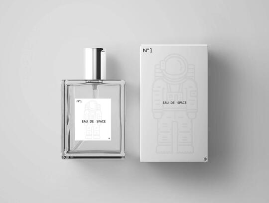 Eau de Space si Parfum Bau Luar Angkasa